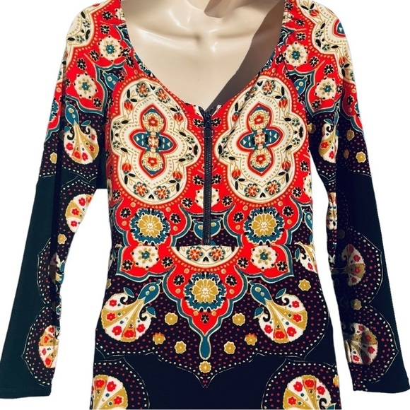 ✌️OUT✌️FREE PEOPLE Boho Mini Dress Long Sleeve vneck small Nwt - Picture 7 of 10